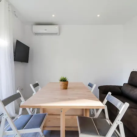 Апартаменты Costa De La Creu 10, Piso 4 Personas 1 Min Playa